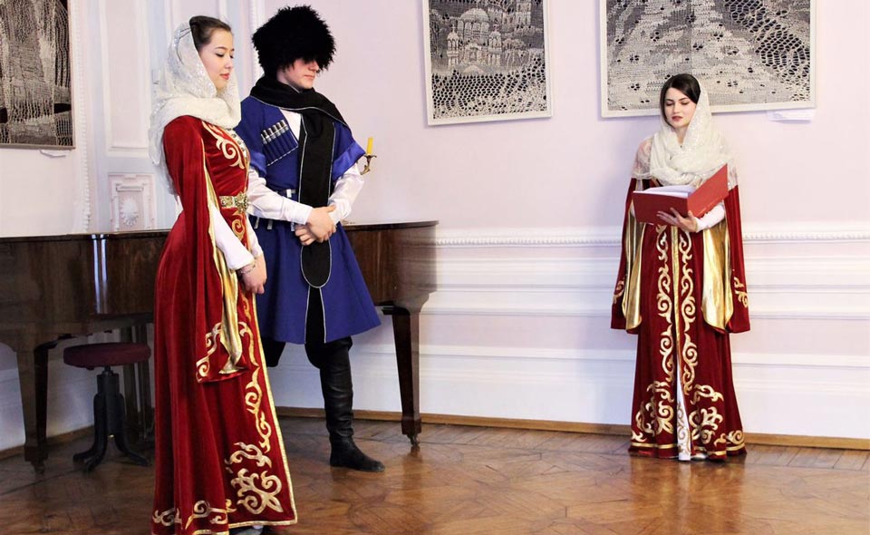 ���������