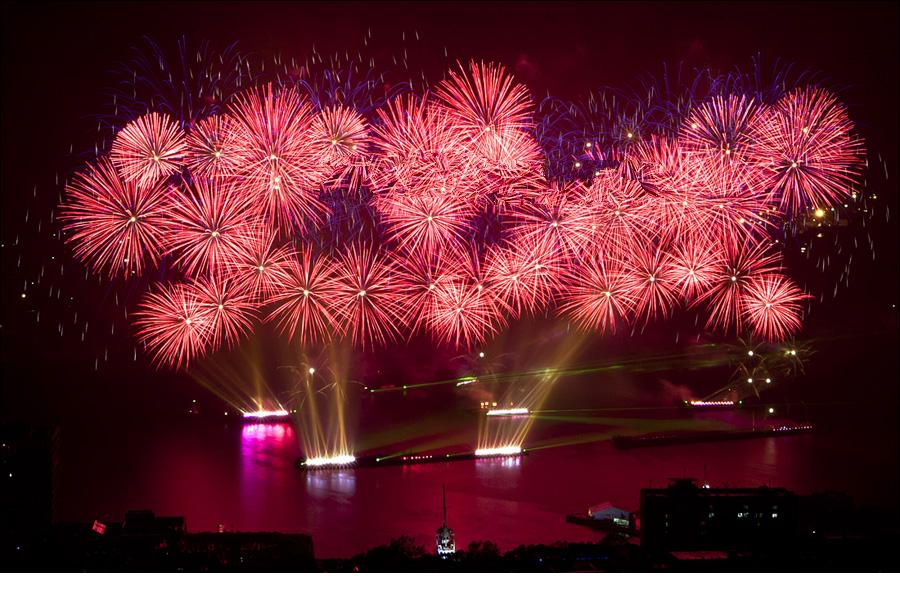 ����������