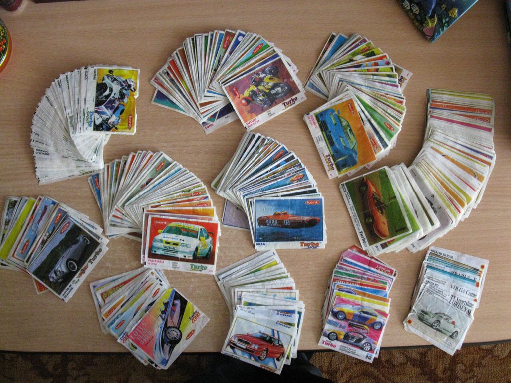 ����������