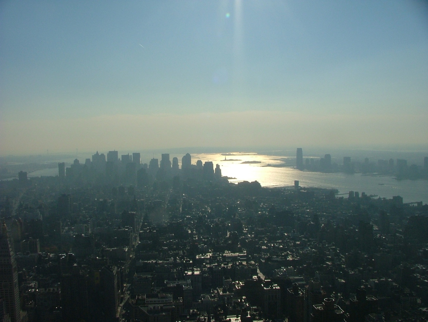 ����������