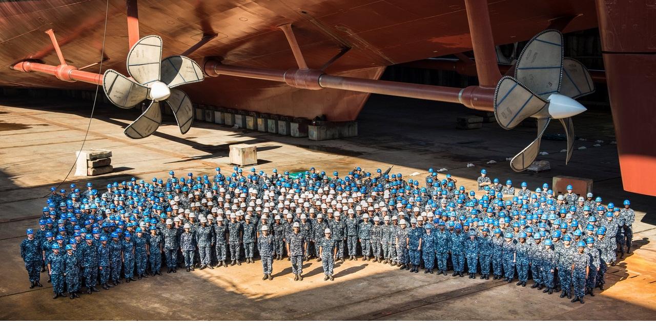 ����������