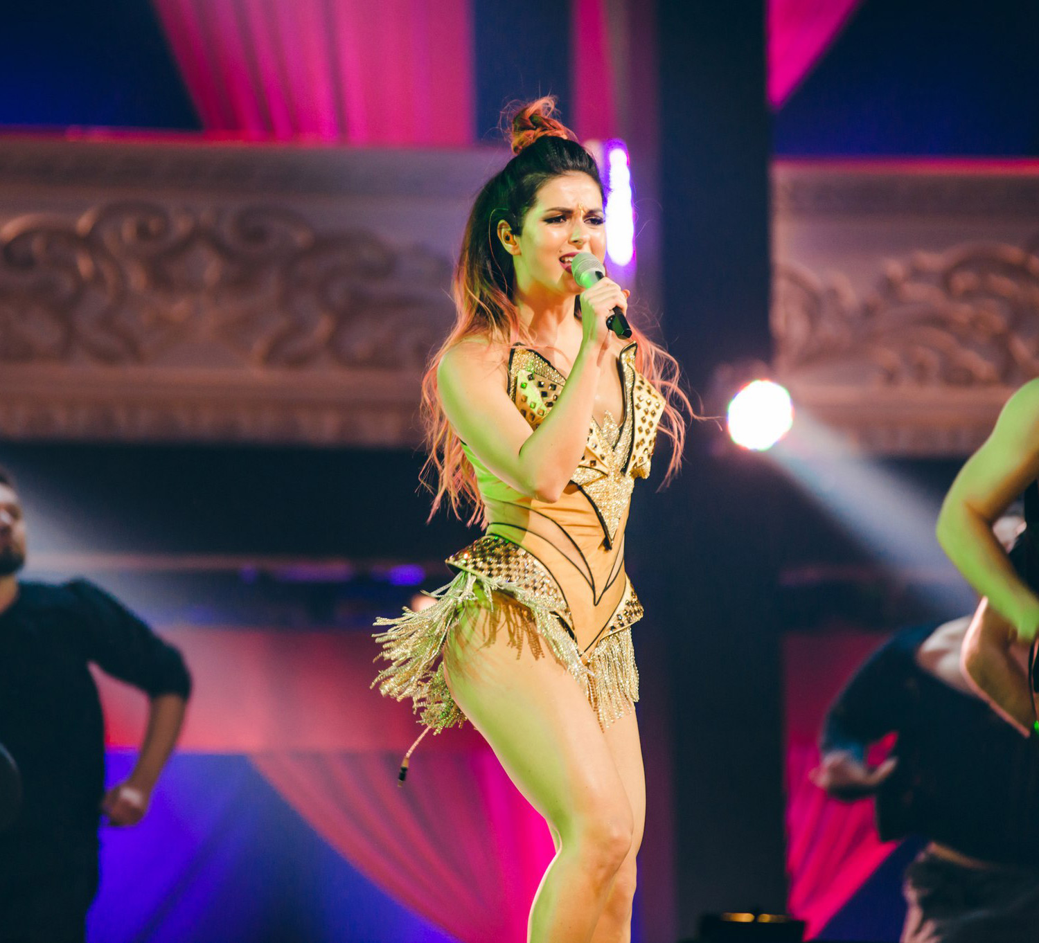 ����������