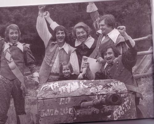 ����������