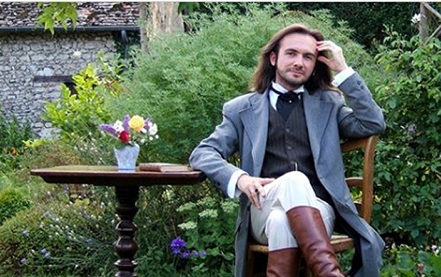 ����������