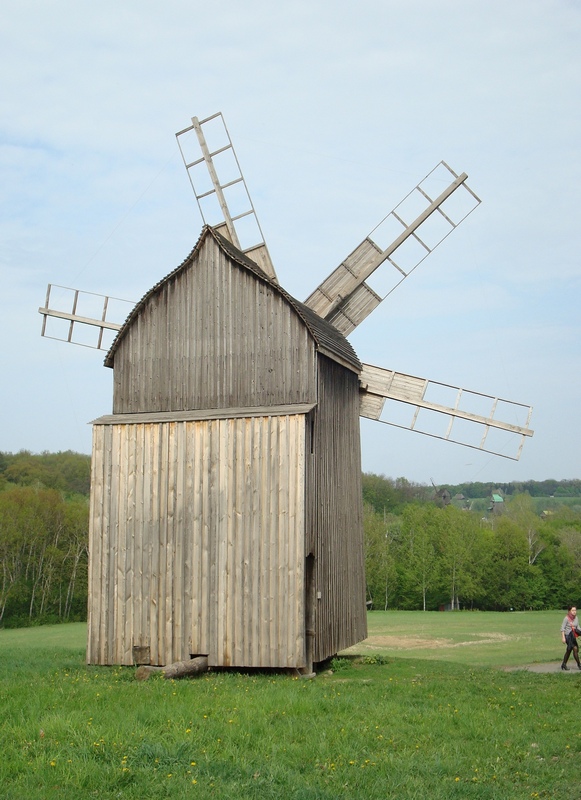 ����������