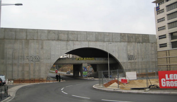 ����������