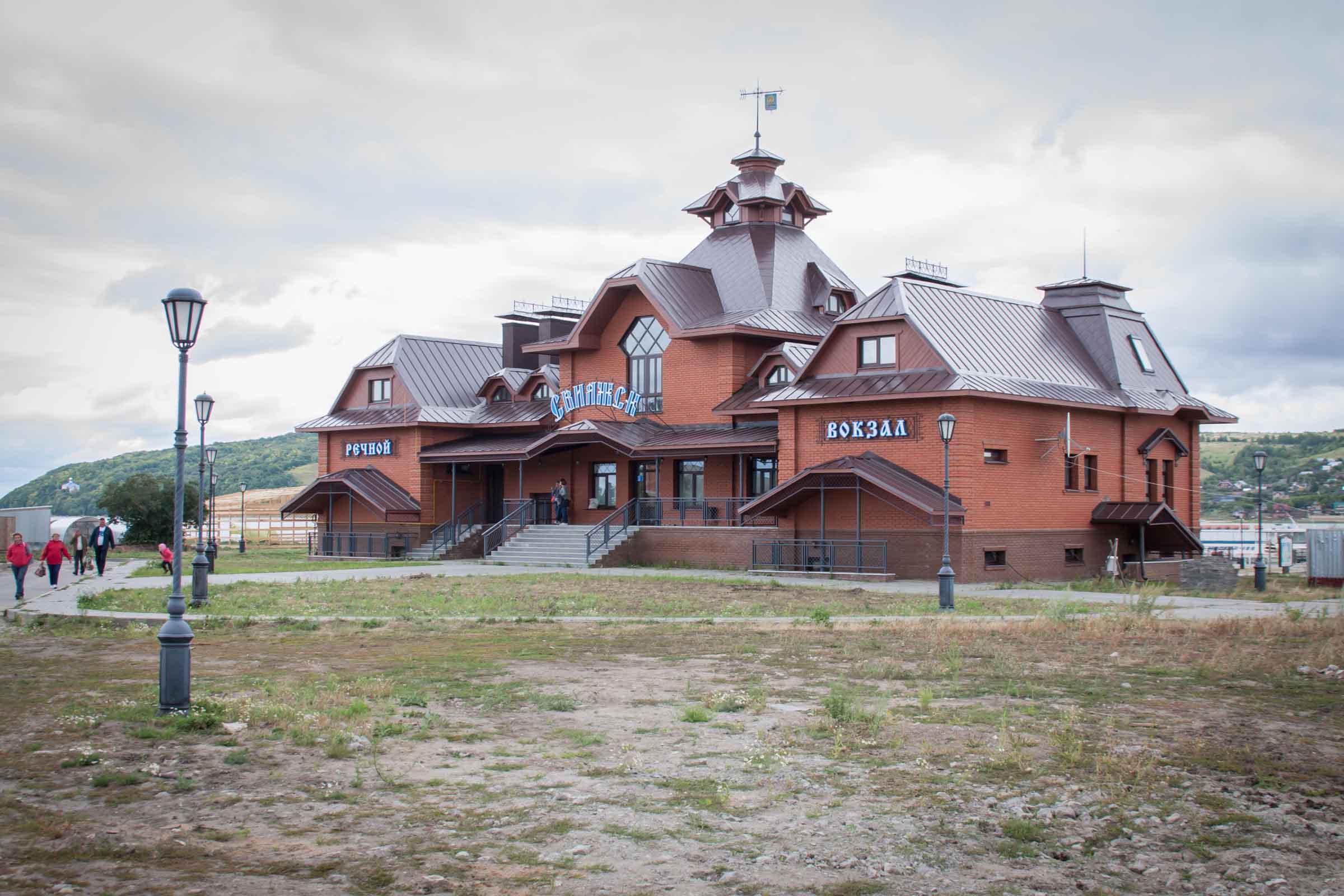 ����������