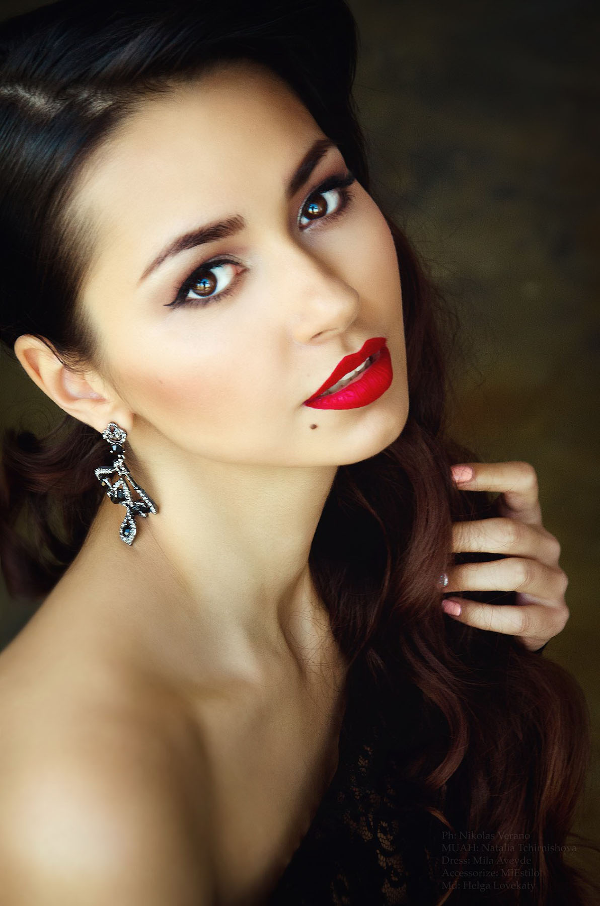 ����������