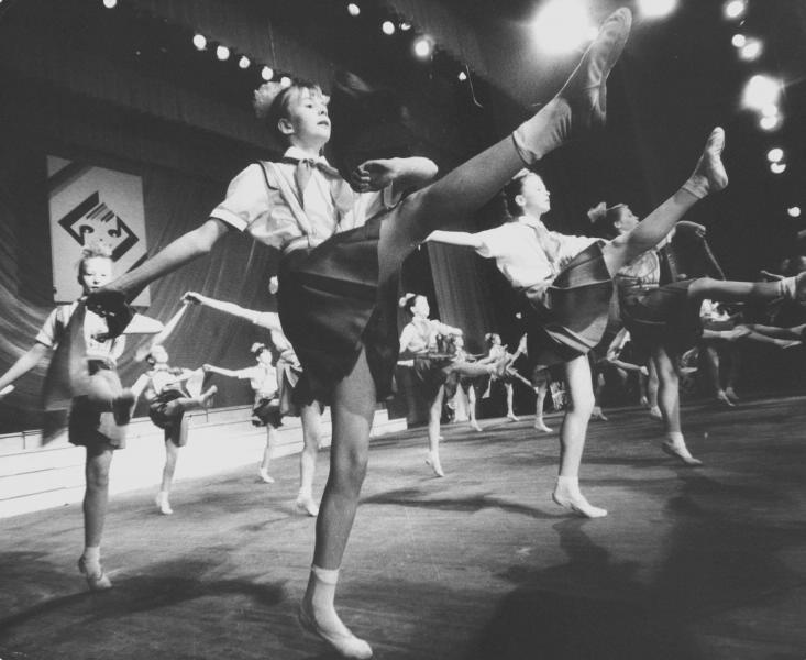 ����������