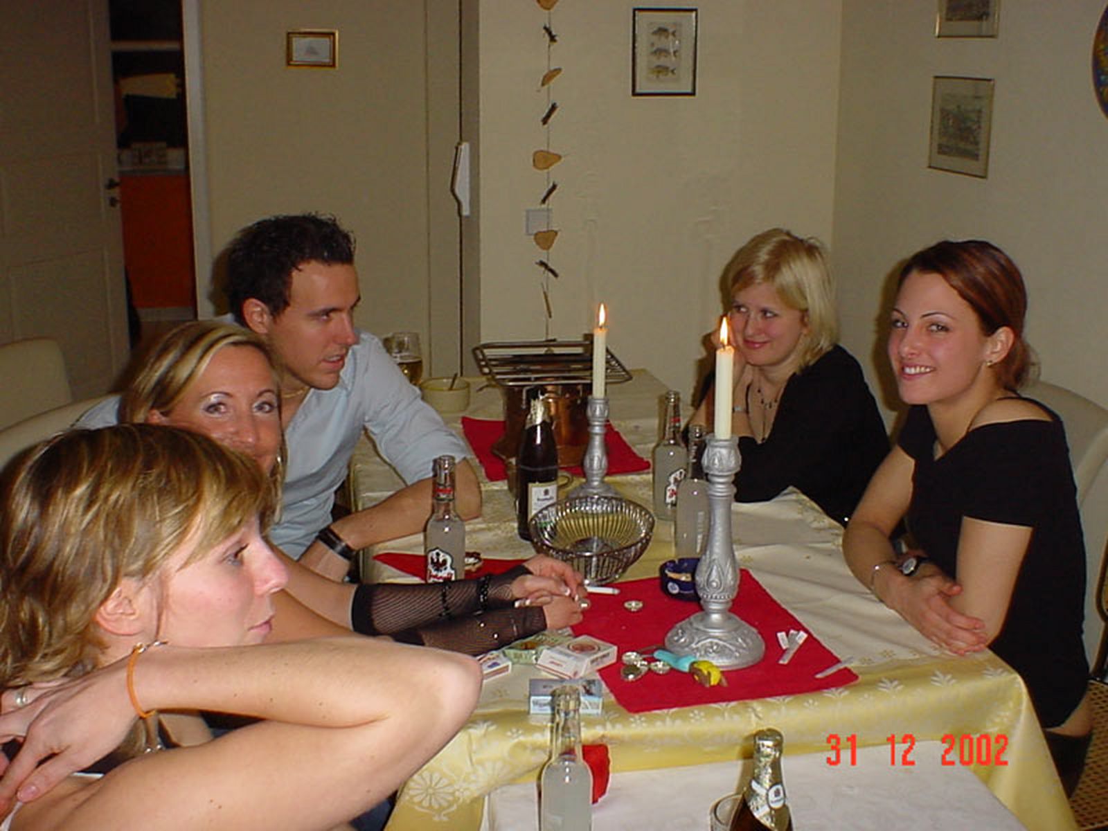 ����������