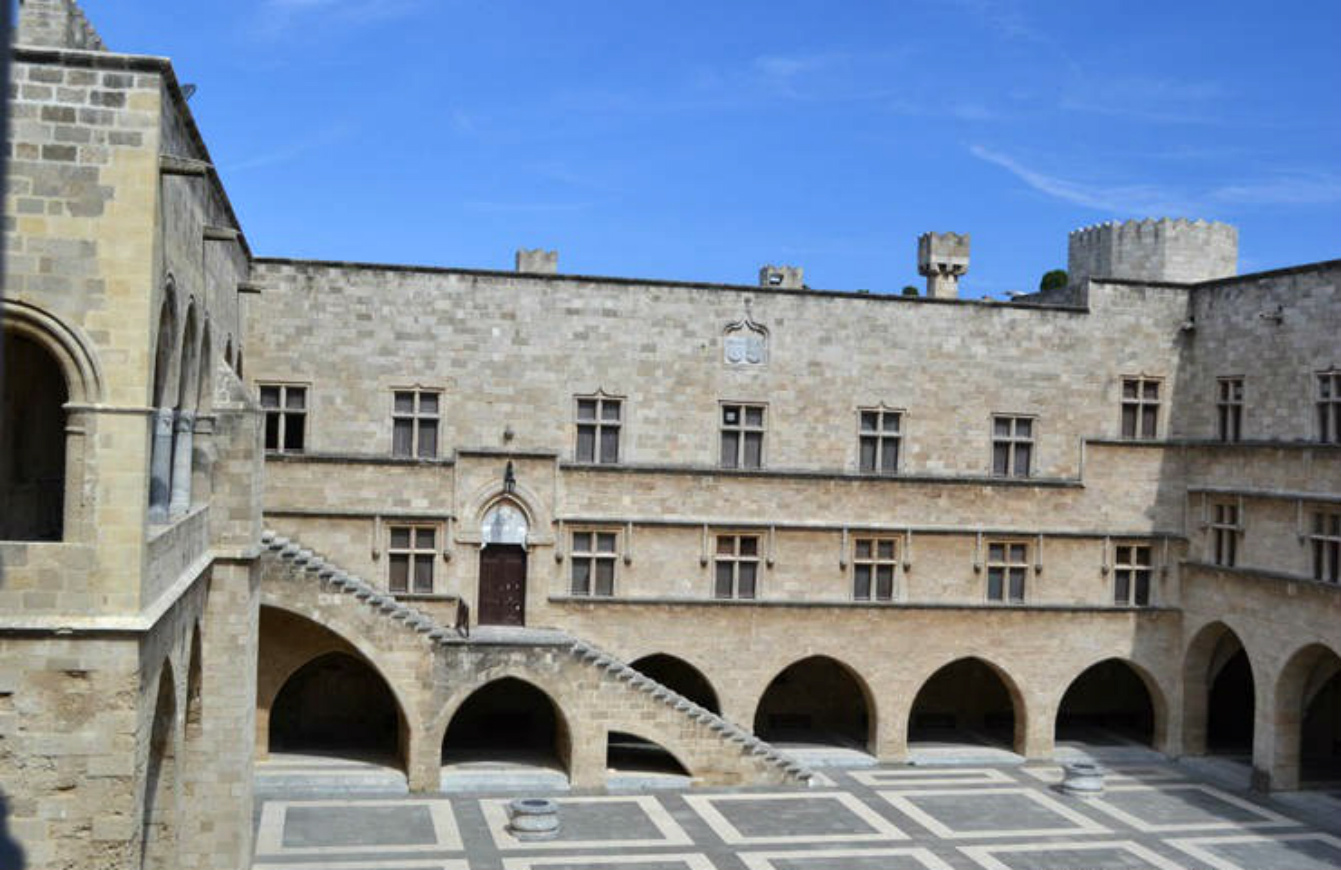 ����������