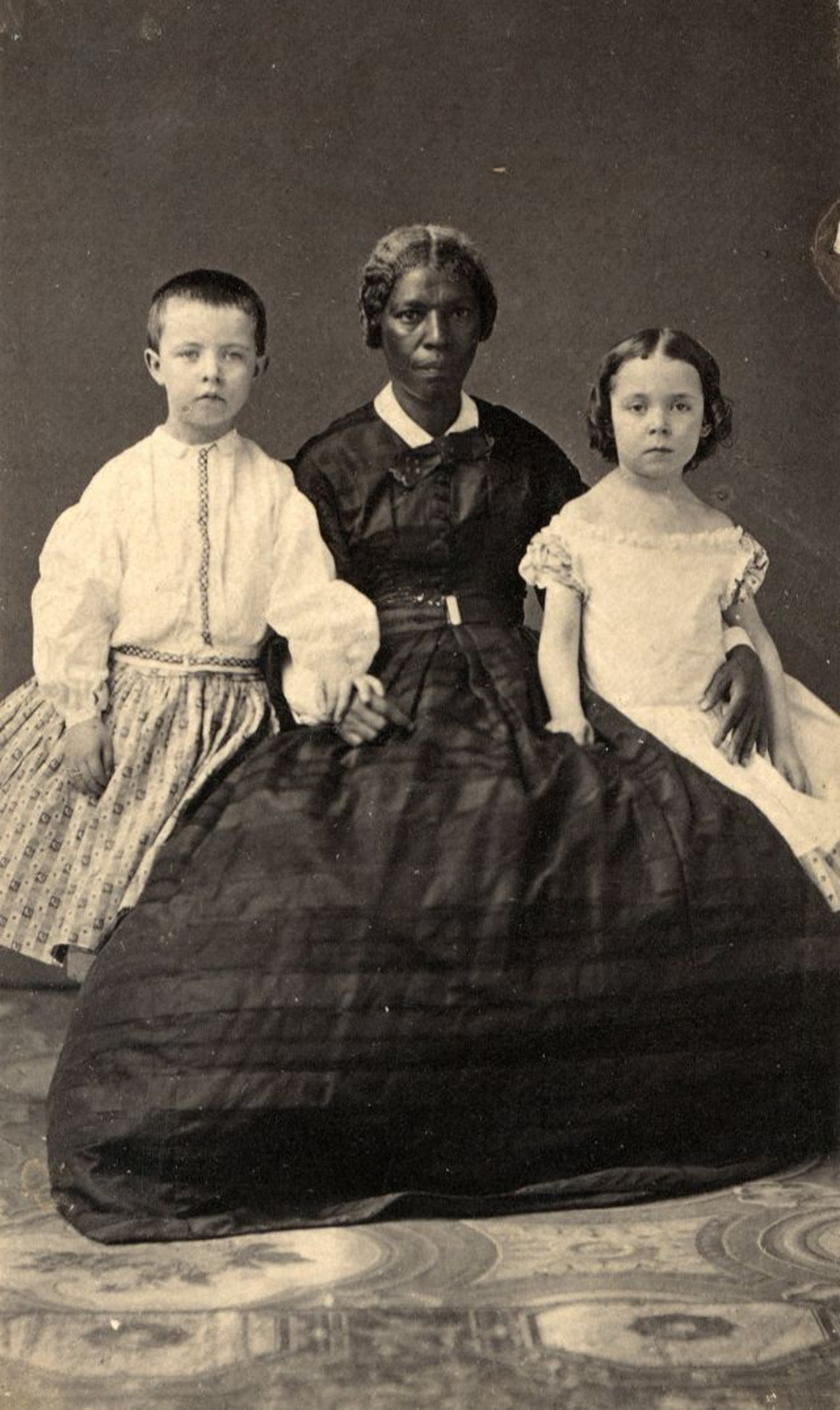 ����������