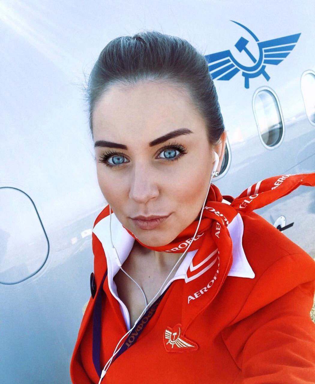 ����������