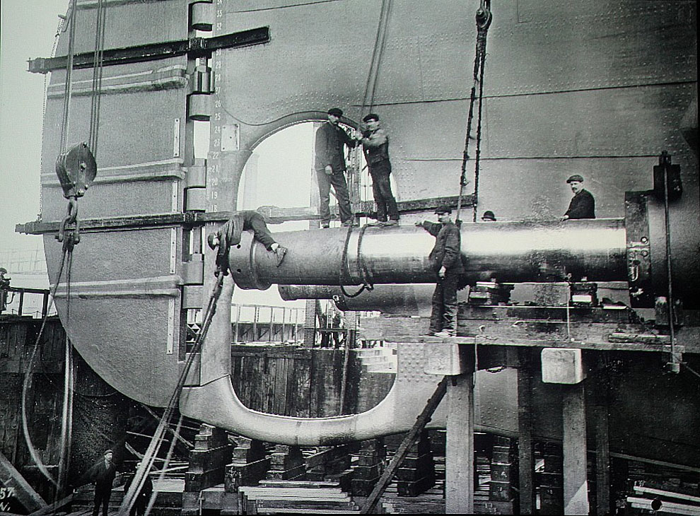 ����������