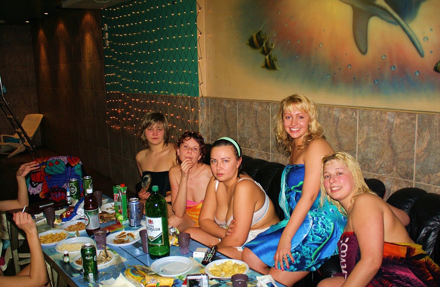 ����������